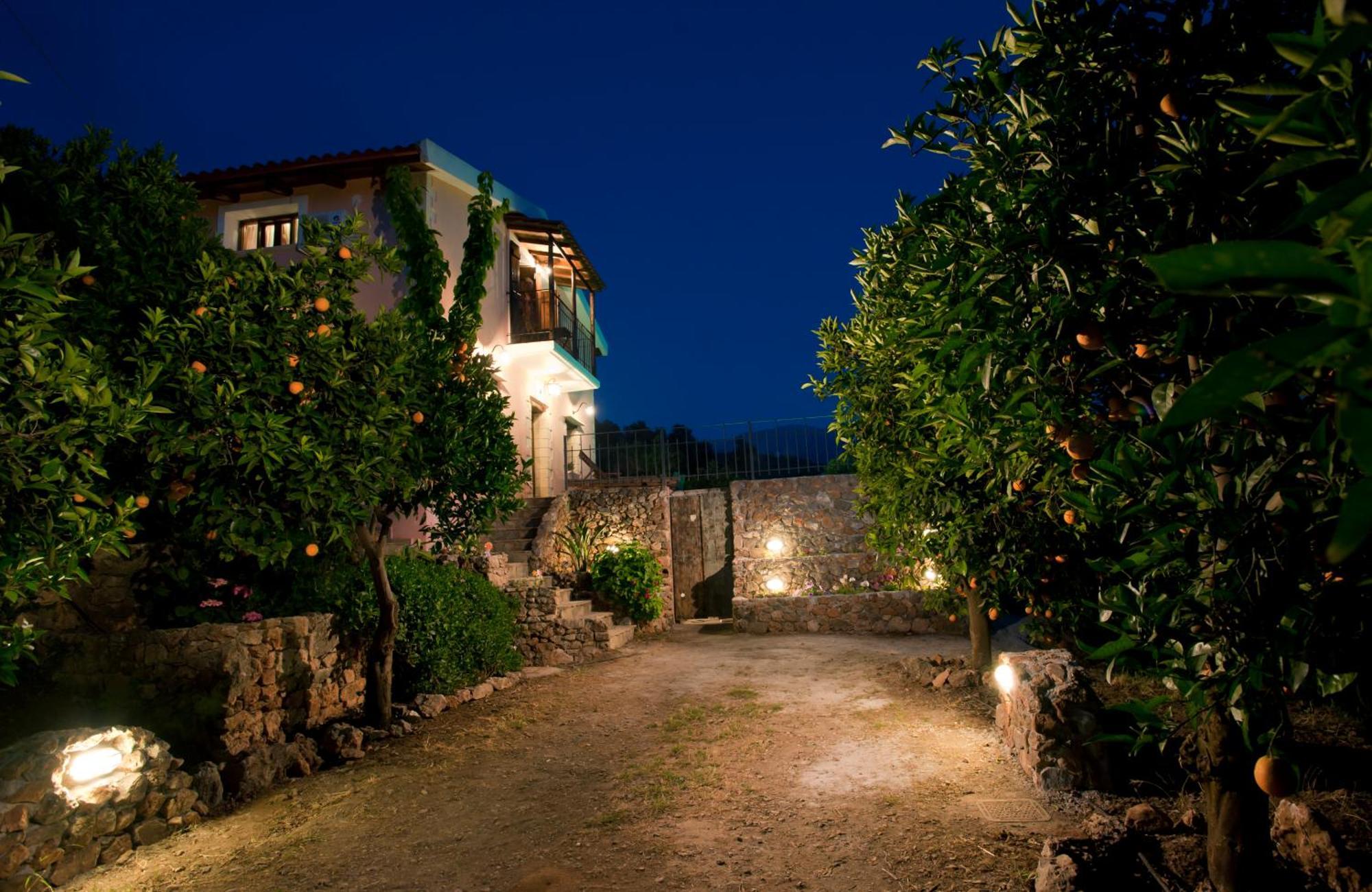 Citrea Villa Fournes Esterno foto