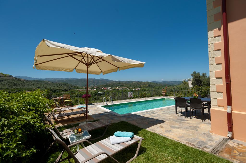 Citrea Villa Fournes Esterno foto